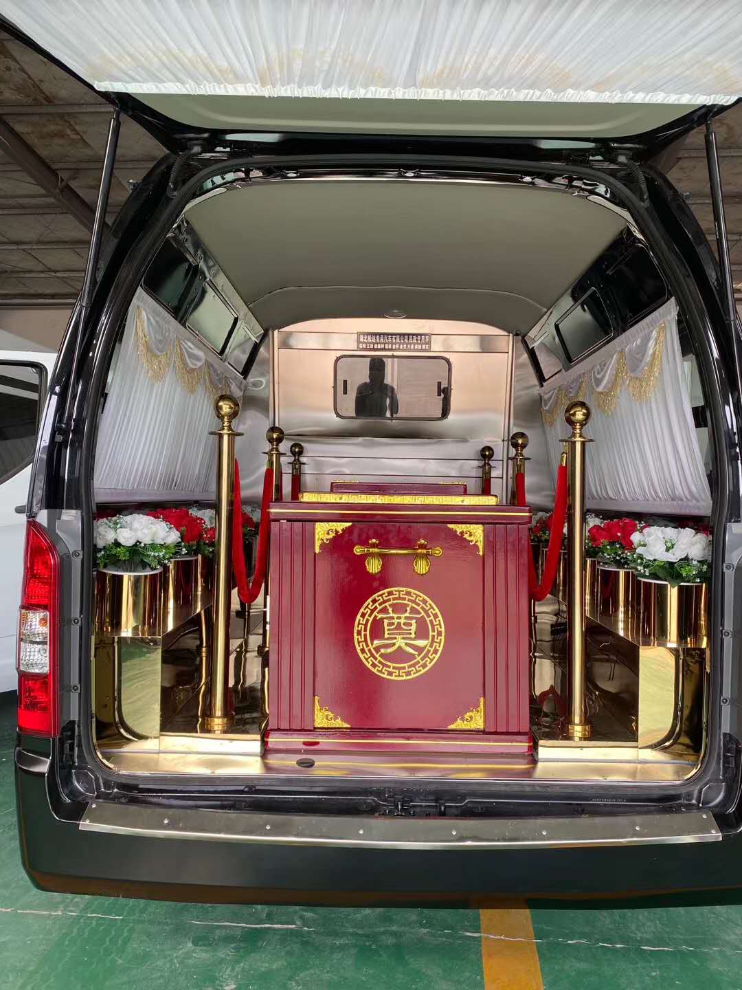 冰棺车出租 殡仪车出租电话
