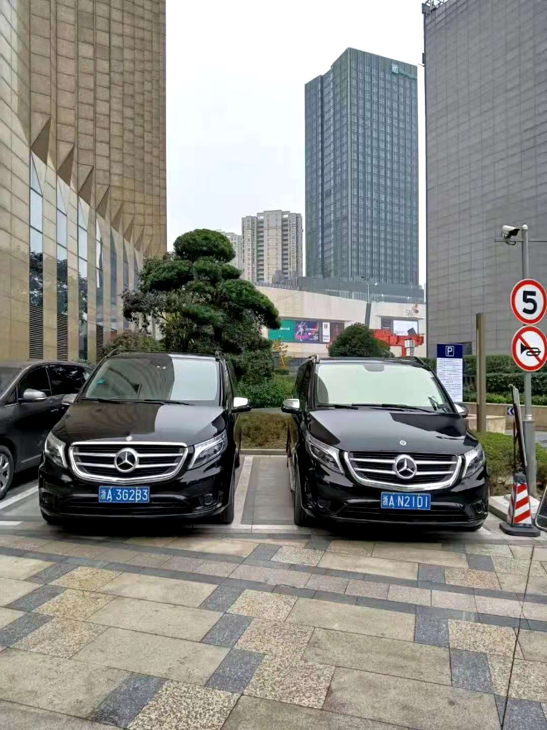灵车出租电话 殡仪车联系电话
